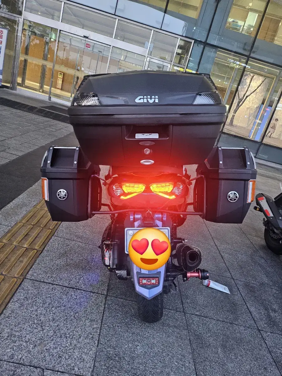 nmax125 155 givi 기비3박스탑박스브라켓포함