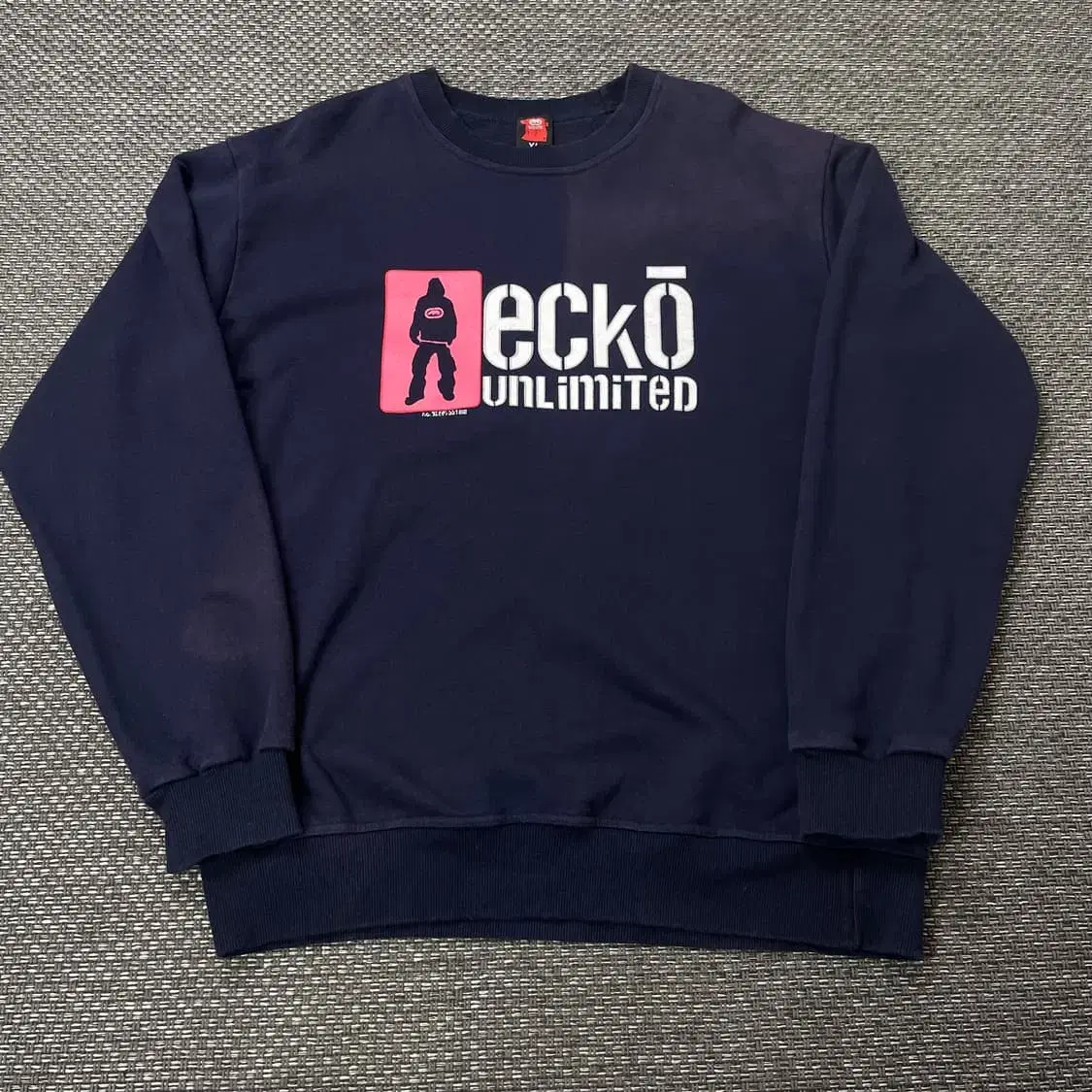 ecko unltd 네이비 빅로고 프린팅 맨투맨