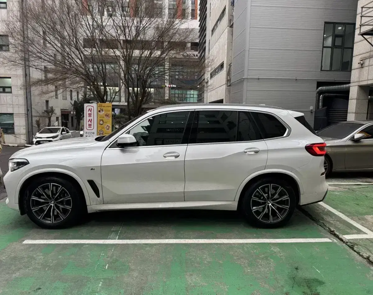 bmw x5 순정20인치 740m휠타이어 판매합니다