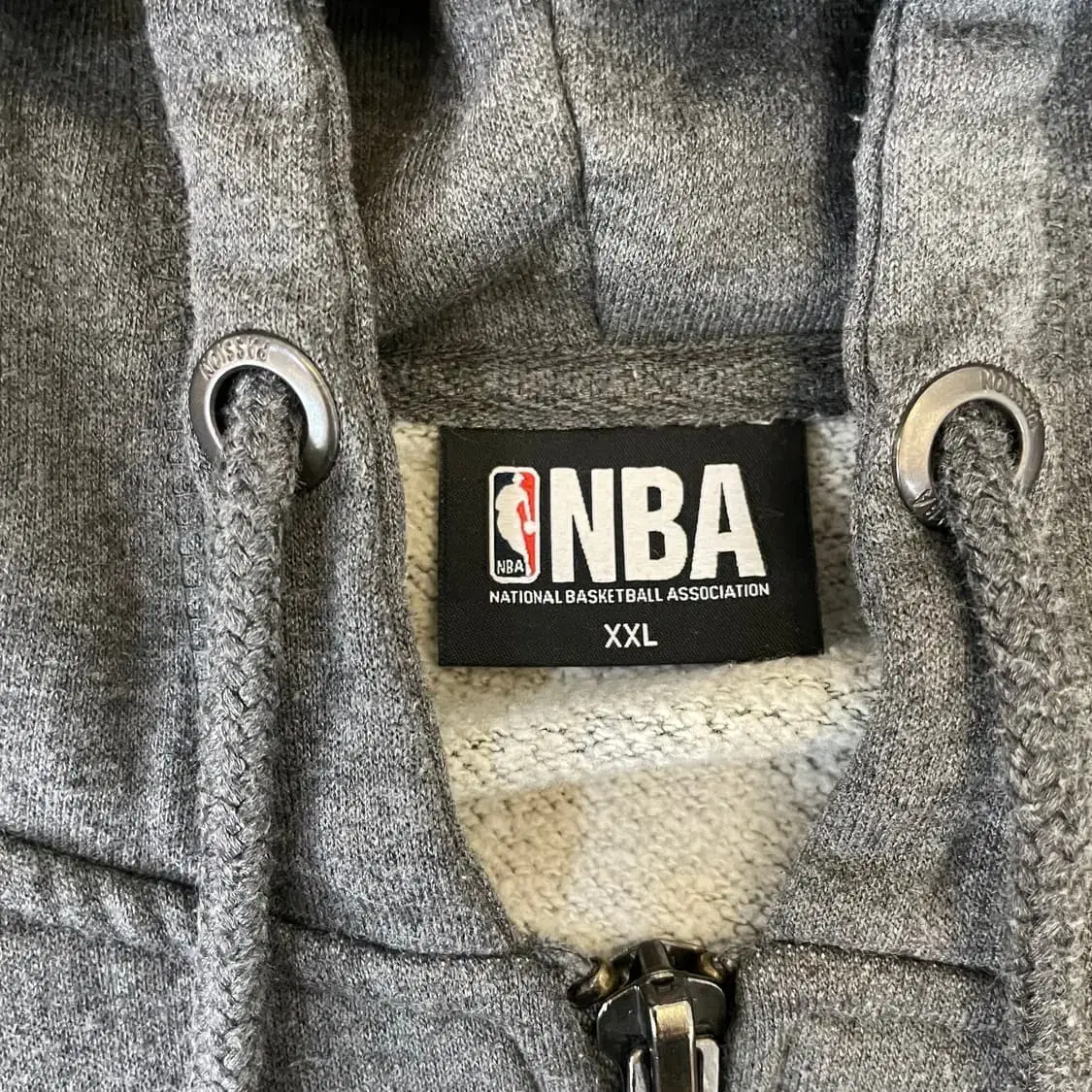 NBA 그레이 옐로우 로고프린팅 기모 후드집업