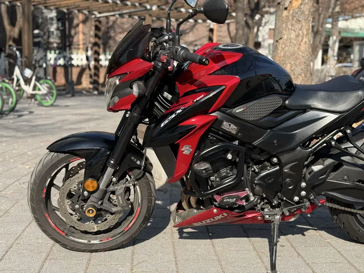 GSX-s750 18년식 적은키로수 S급상태!시즌전 마지막 판매!!