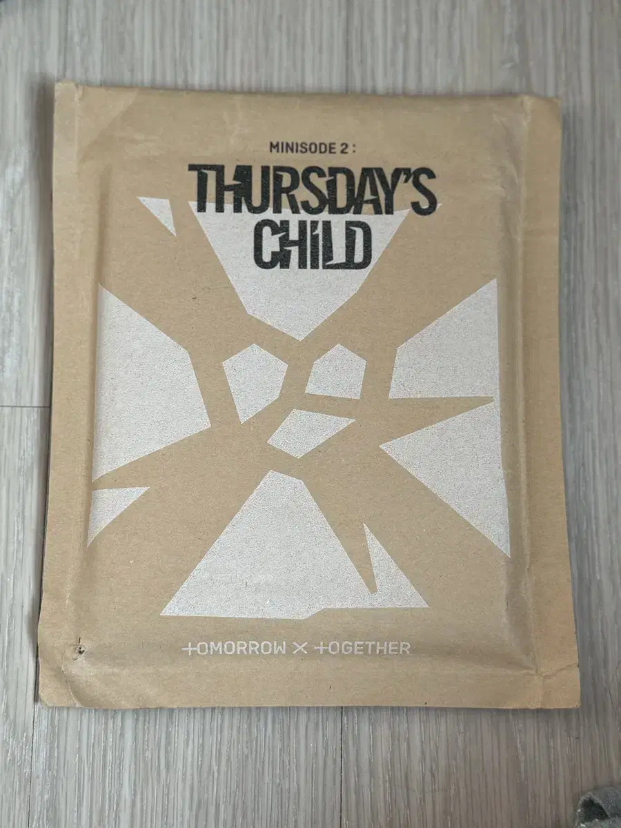 투바투 thursdays child 개봉앨범 범규