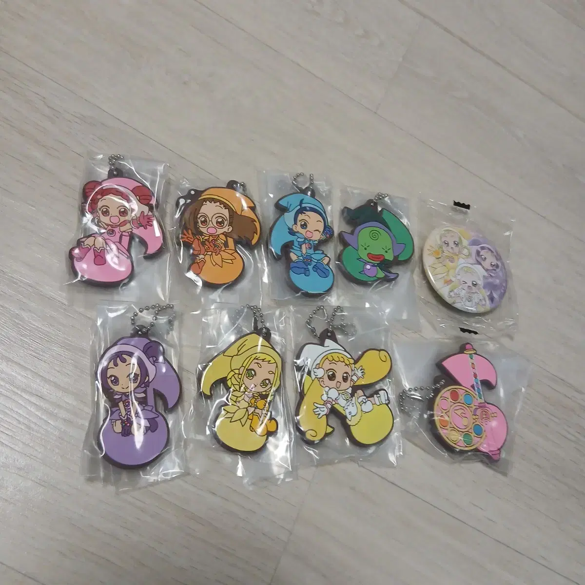 remi, the little wizard, Asoto C-Shaped Badge Gacha 25th Anniversary Kuji