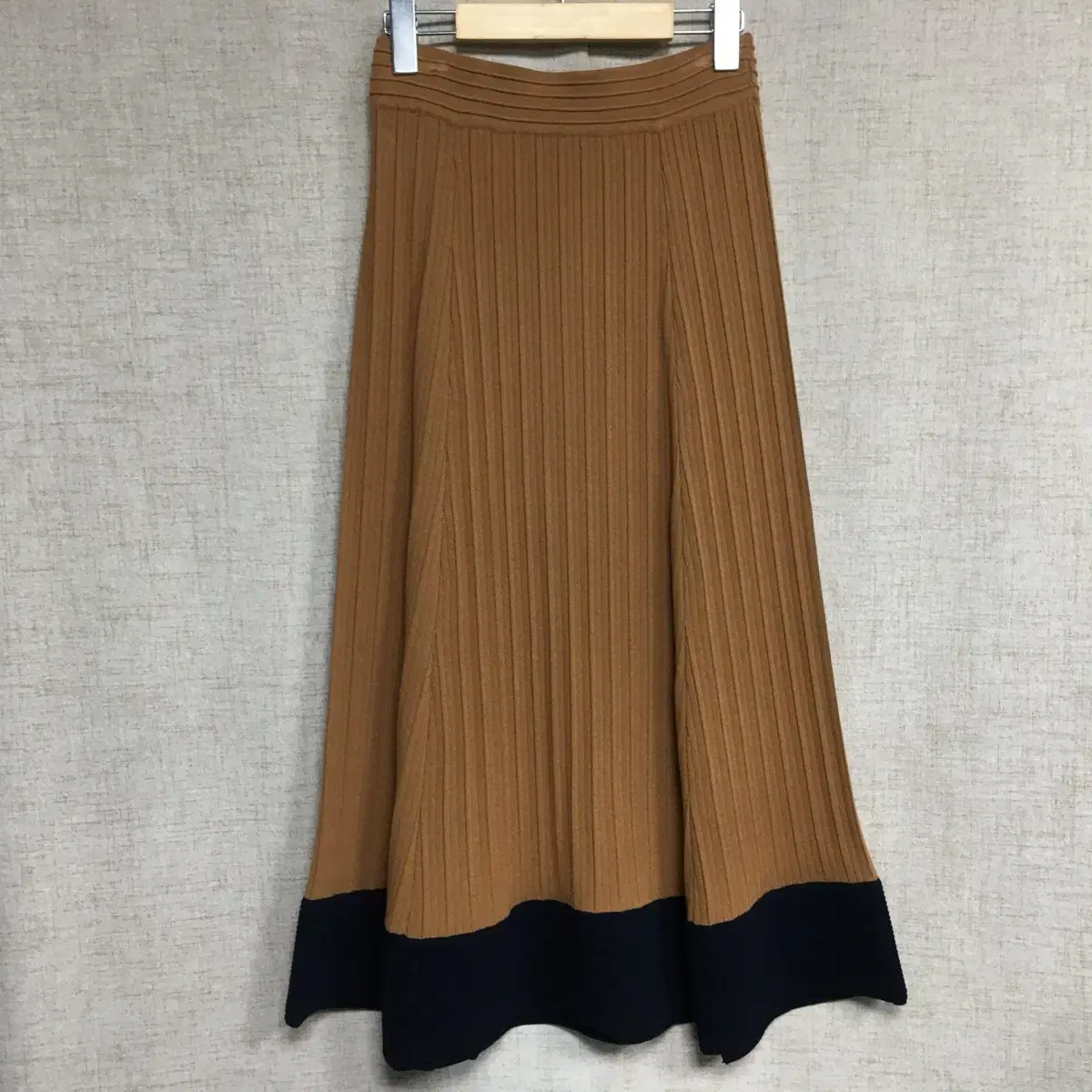 SANDRO Banded knit skirt 1