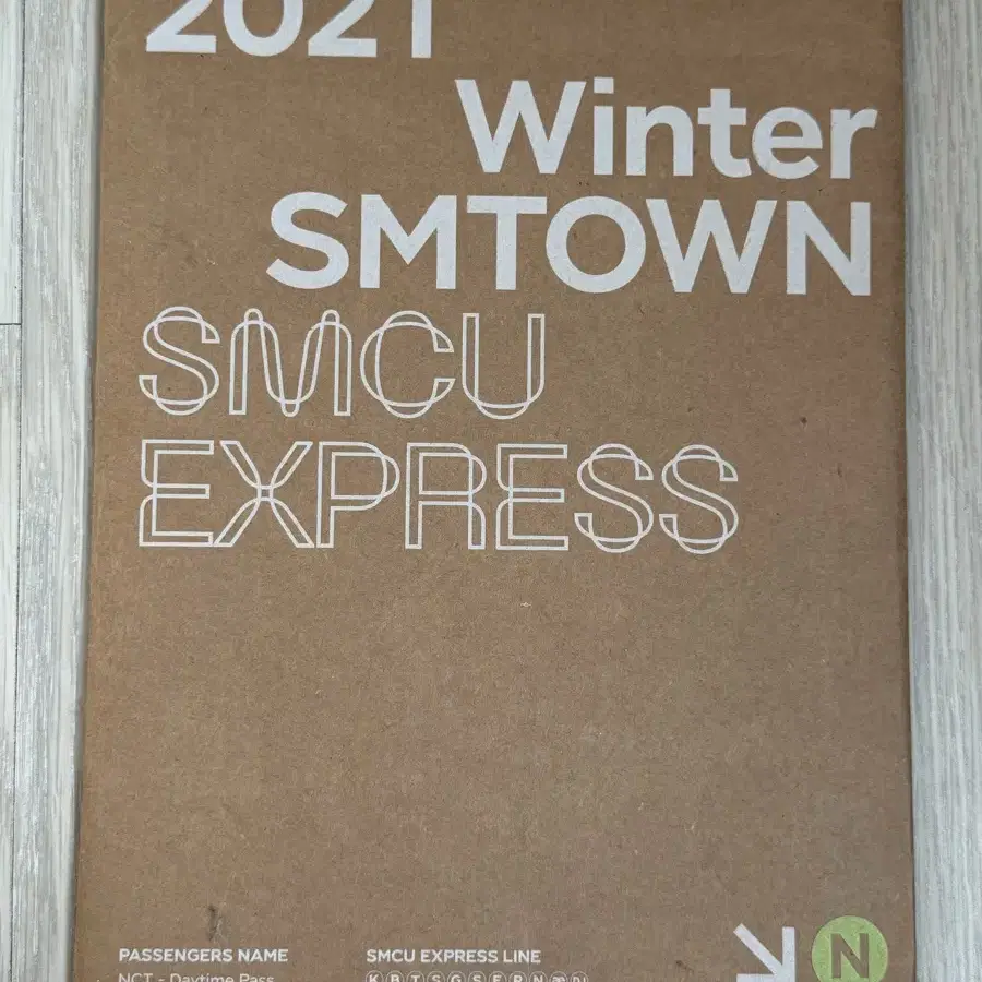 NCT 2021 SMTOWN 개봉앨범