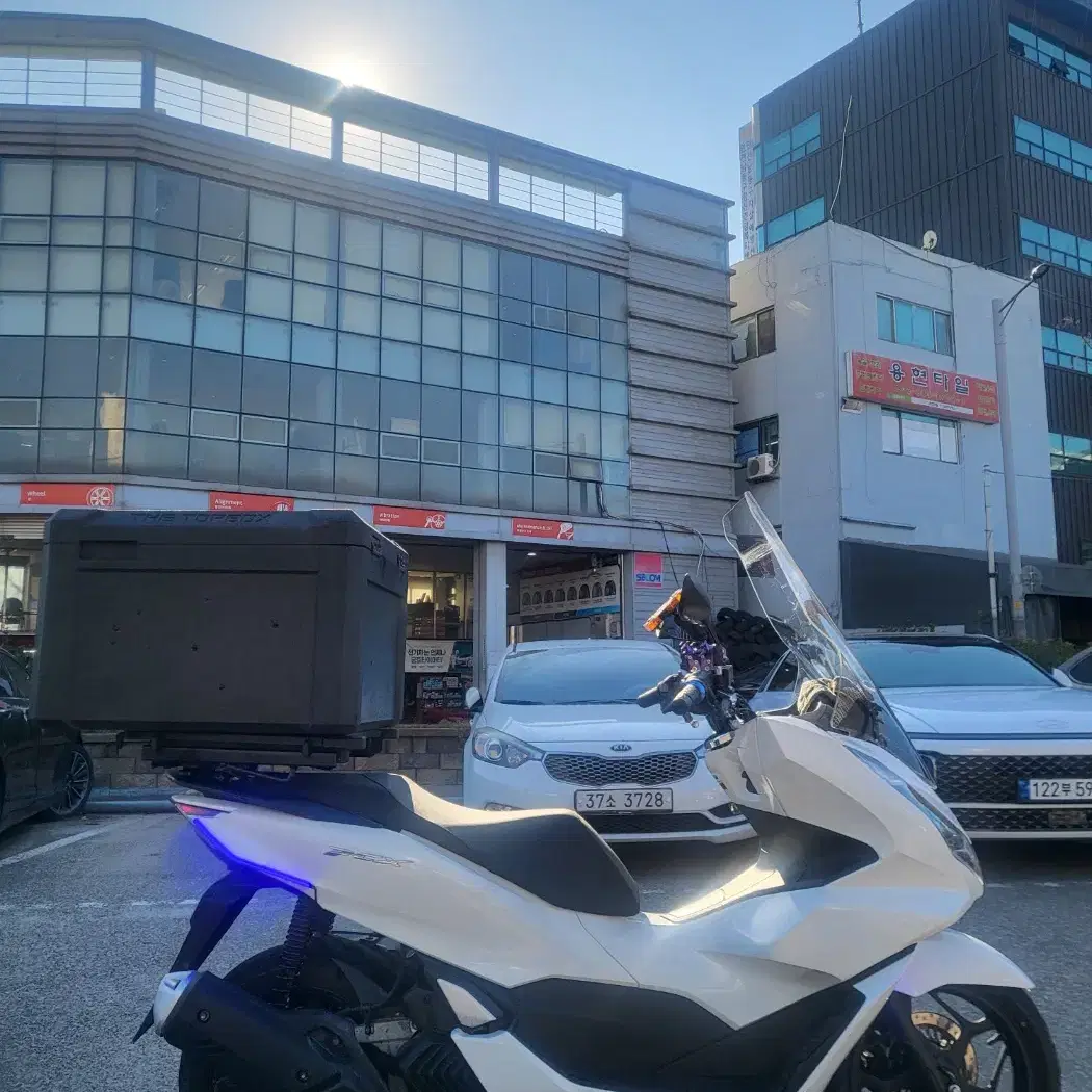 pcx125 23년식 3.9만Km 배달셋팅 팝니다