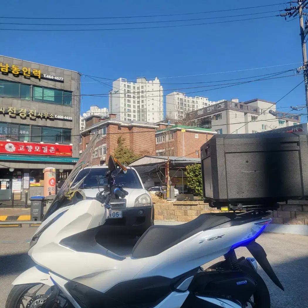 pcx125 23년식 3.9만Km 배달셋팅 팝니다