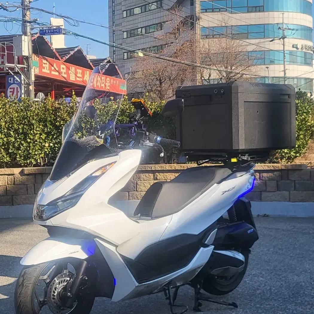 pcx125 23년식 3.9만Km 배달셋팅 팝니다