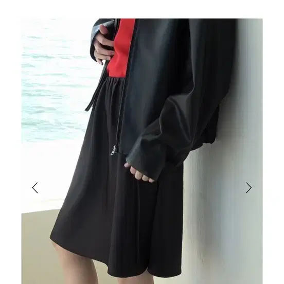 르917 CECILIE SILKY SKIRT [BLACK] 판매해요