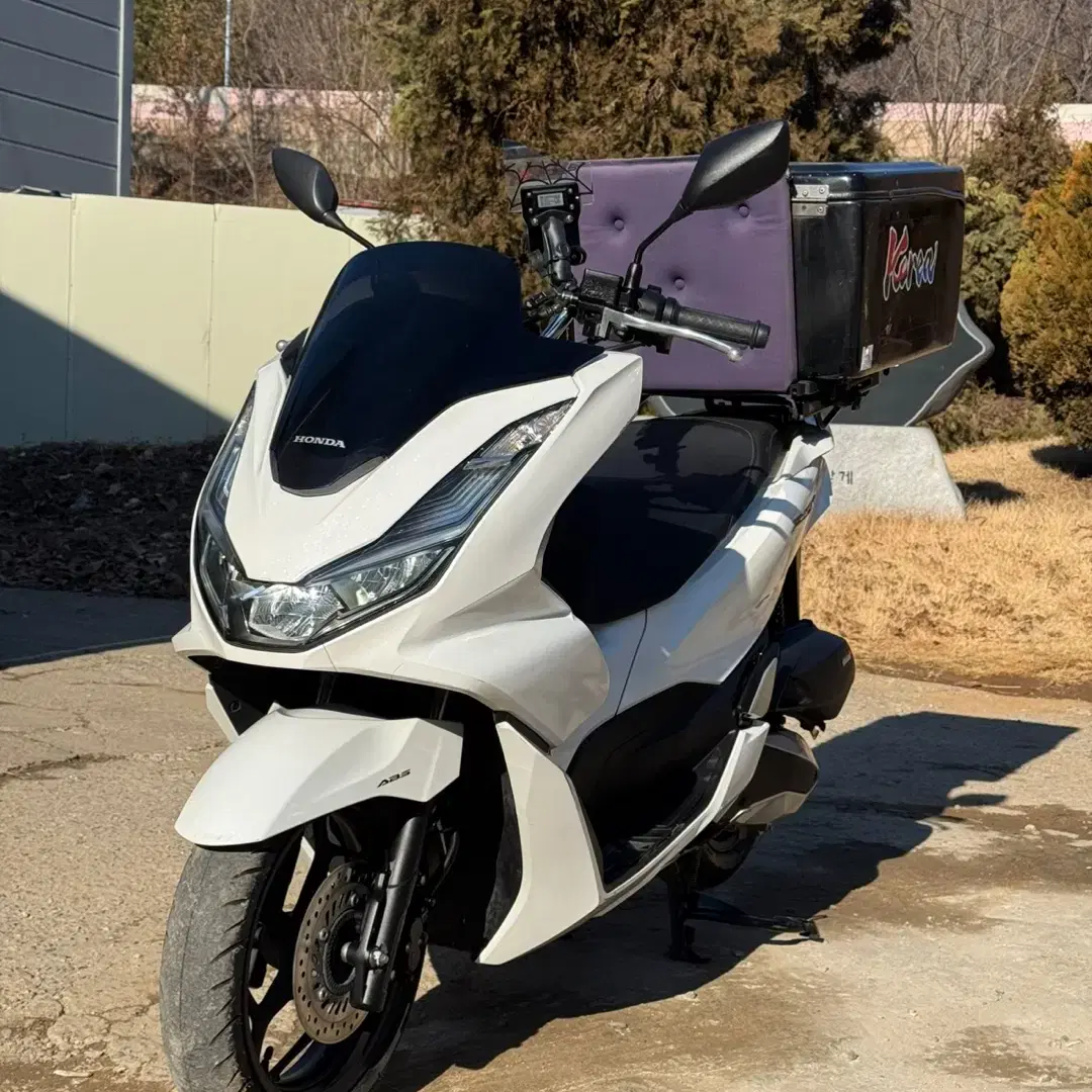 pcx125 22년식 저렴하게 판매합니다