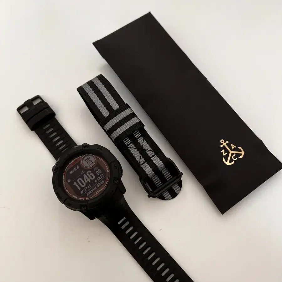 가민 인스팅트 2X 택티컬 + Zulu strap (새제품)