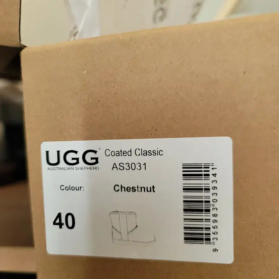 UGG 코티드 클래식 AS3031 40