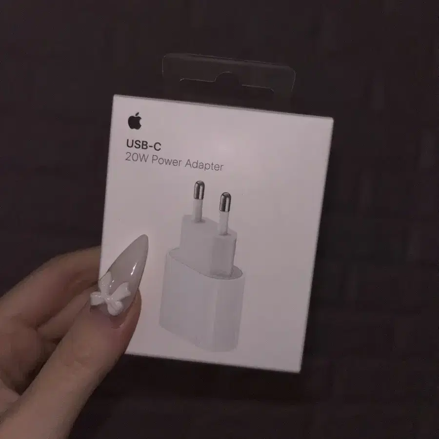 애플 아이폰 20W USB-C 전원 어댑터