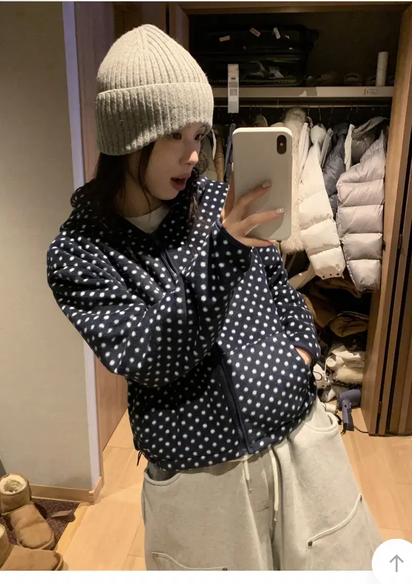 릿킴 reetkim Dot fleece jumper (땡땡이 후리스)