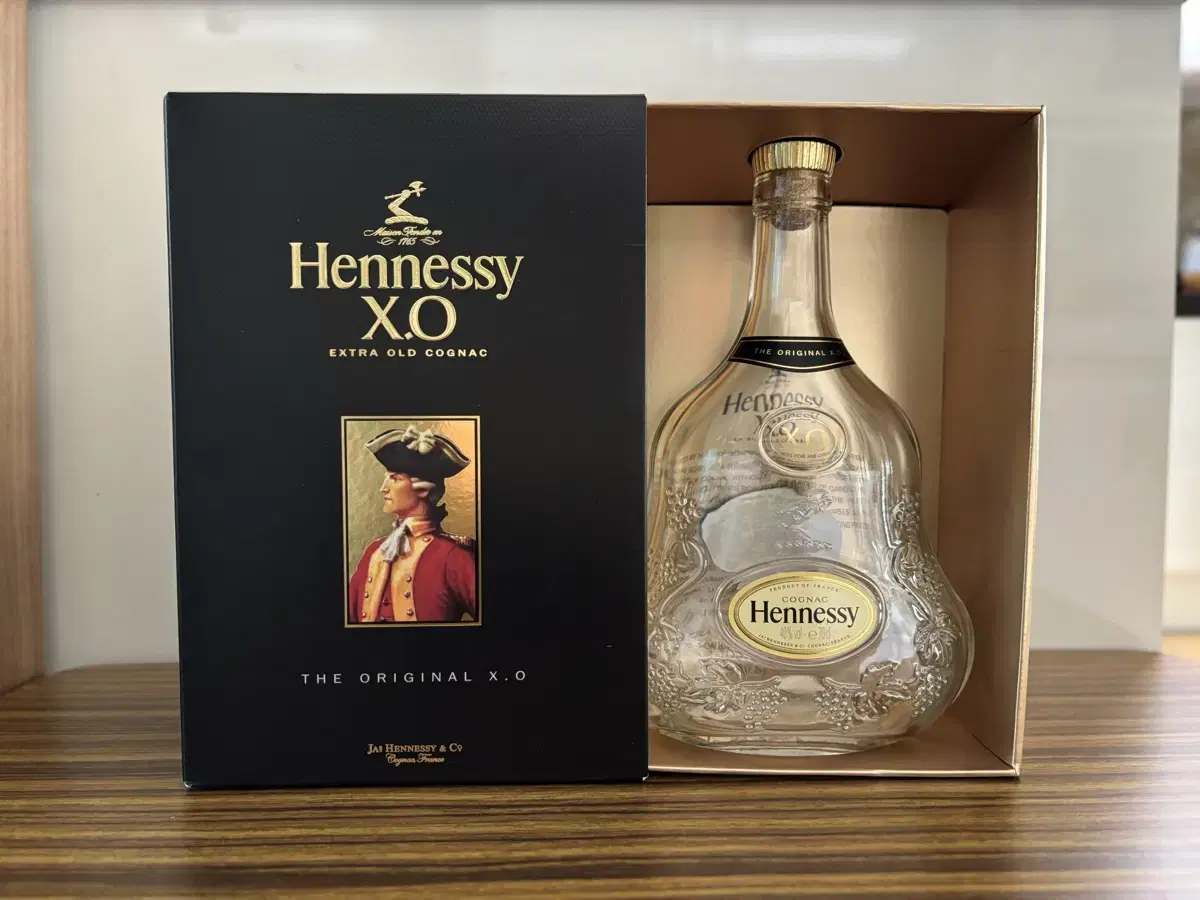 Hennessy 헤네시 xo 공병 + 박스