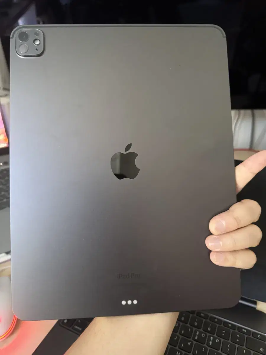 iPad Pro m4 13-inch with S Pen + Magic Keyboard + AppleCare for sale