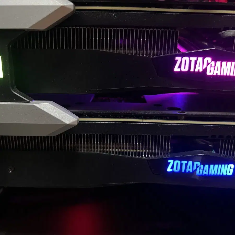 조탁 rtx2080ti amp 2대 판매합니다.