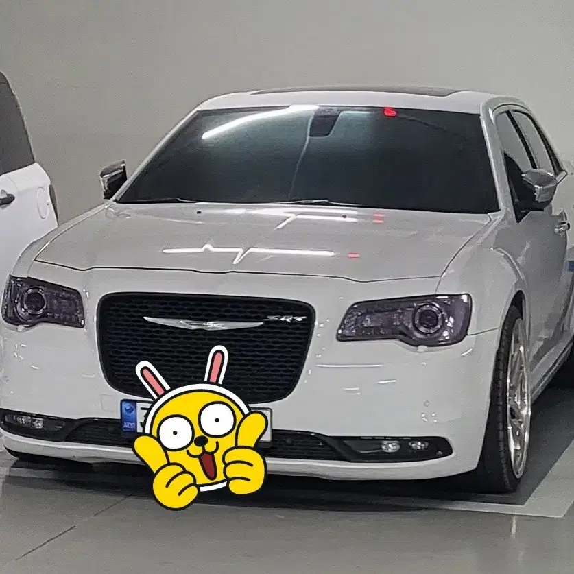 뉴크라이슬러300C 16년식