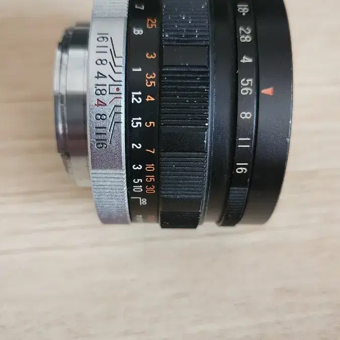 코니카 헥사논 렌즈 1:1.8 f=52mm