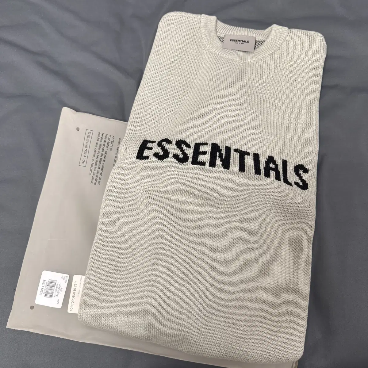 에센셜 니트 풀오버 스웨터 콘크리트 린넨 M 사이즈 Essentials