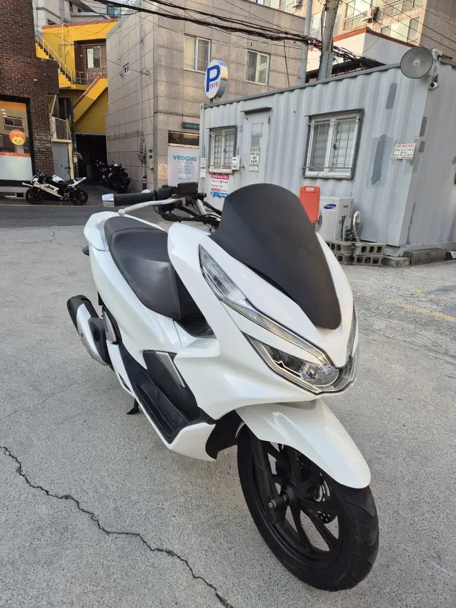 혼다 PCX 125 더뉴모델 19년식 경정비 점검다된차량 팝니다.