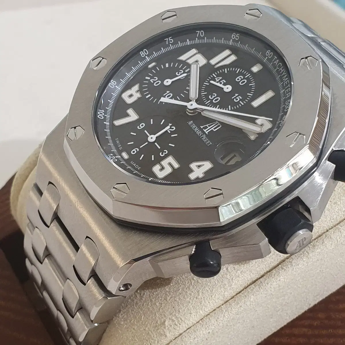 오데마피게 오프셔 26170st 블랙 42mm 크로노