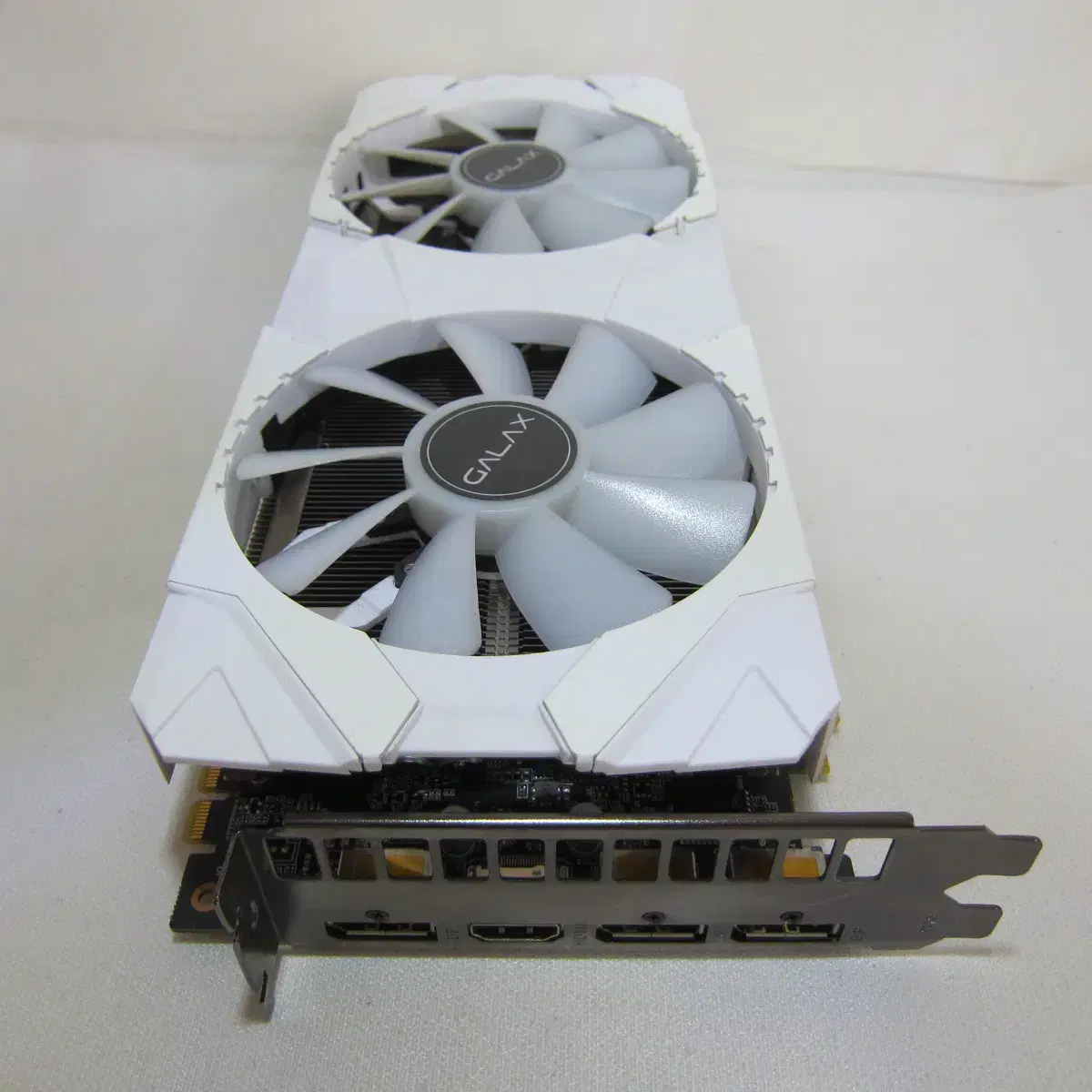 GALAX  RTX2080 SUPER EX WHITE OC D6 8GB