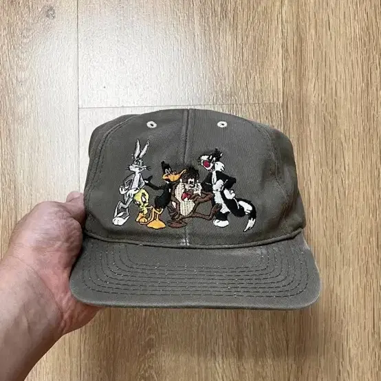 90s Made USA 루니툰즈 looneytunes 빈티지 볼캡 모자