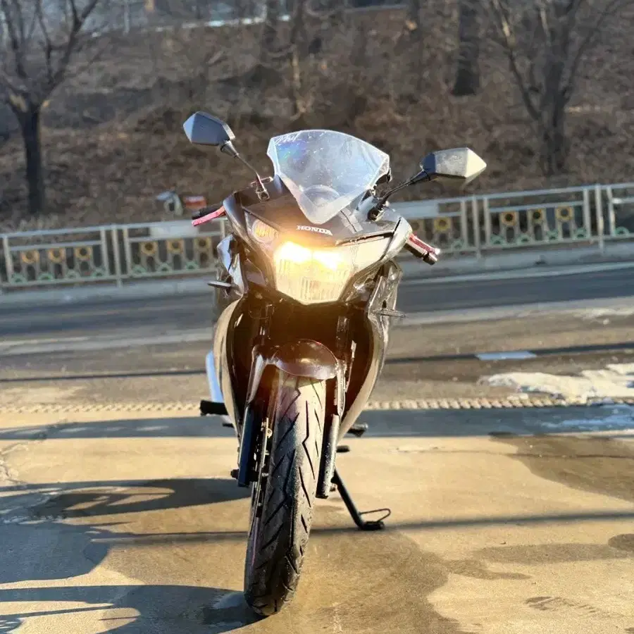 혼다 cbr125 11년식 4만km대 저렴히 판매합니다