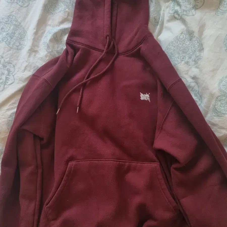 BROWNBREATH TAG OG HOODIE -BURGUNDY