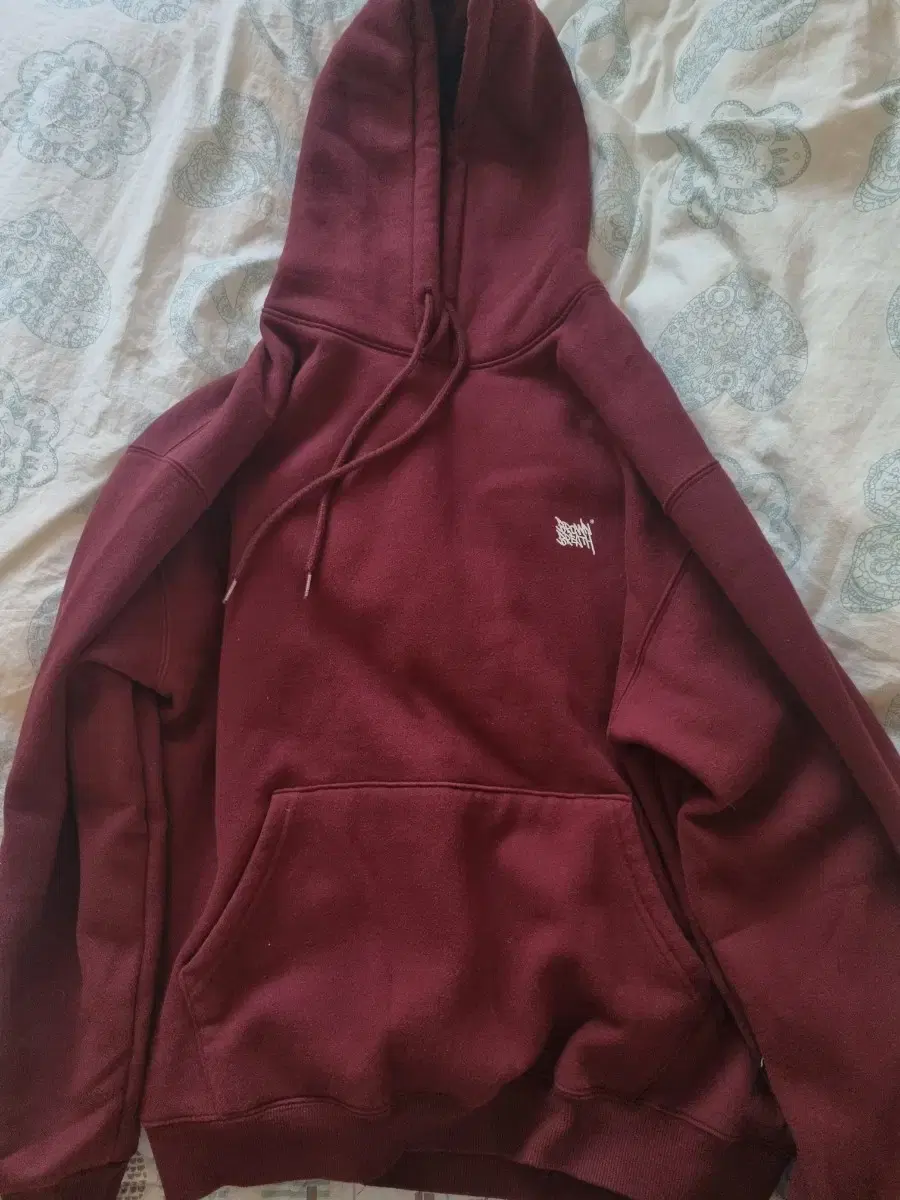 BROWNBREATH TAG OG HOODIE -BURGUNDY