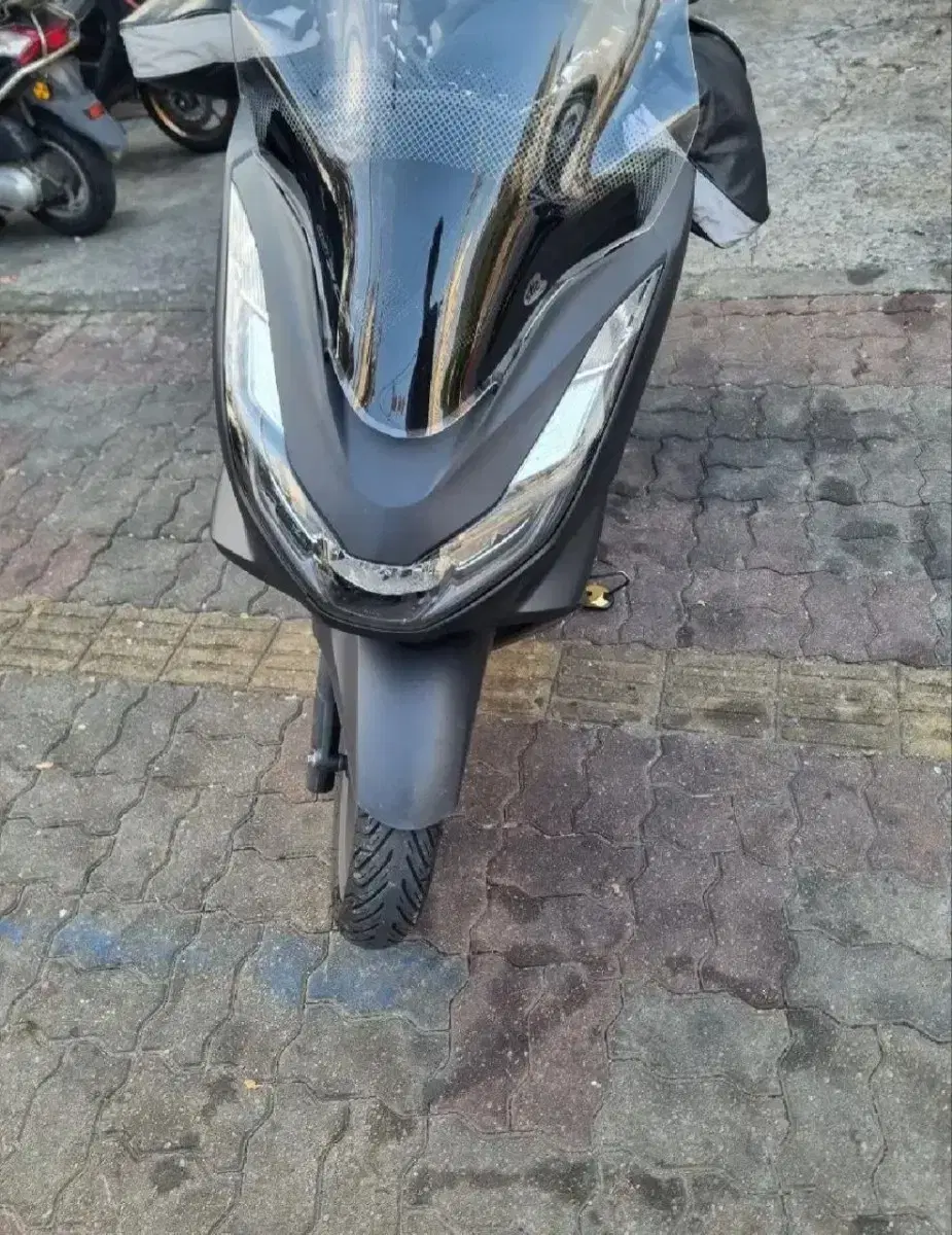 혼다 pcx125 21년식 판매합니다