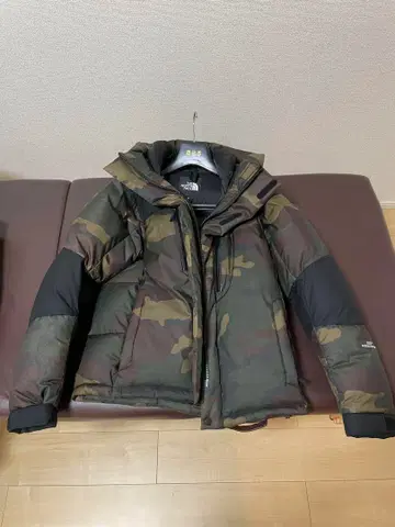 컨디션 최상급 발트로 라이트 자켓 S 2018 한정판 노스페이스