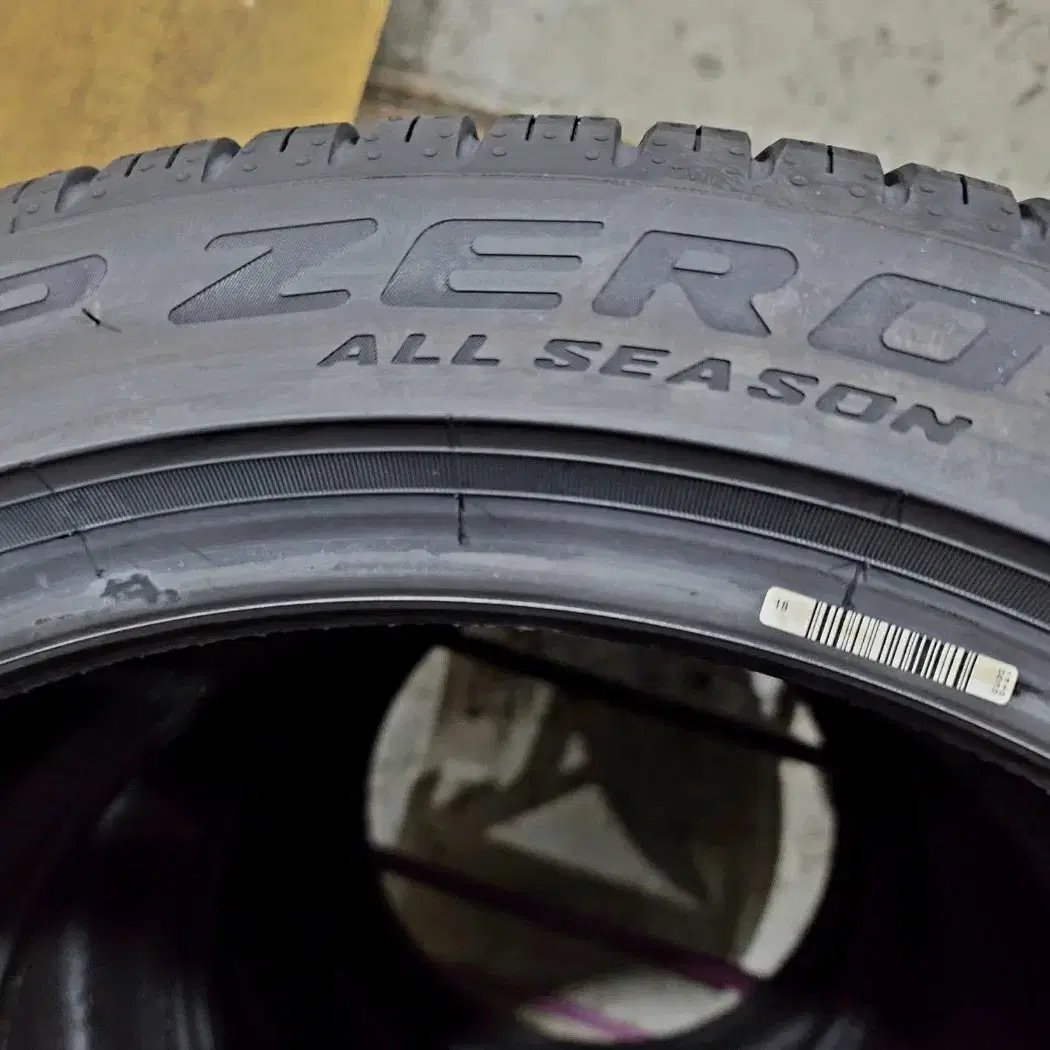 2354518 피렐리 타이어 피제로 올시즌 235/45R18 94V 신품