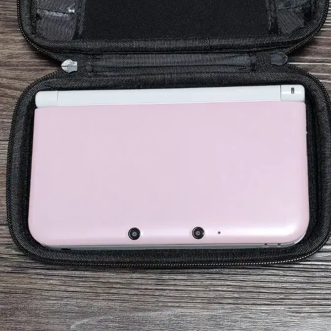 닌텐도 3DS XL 핑크 정발 포켓몬뱅크 내장 (배송 24일까지)