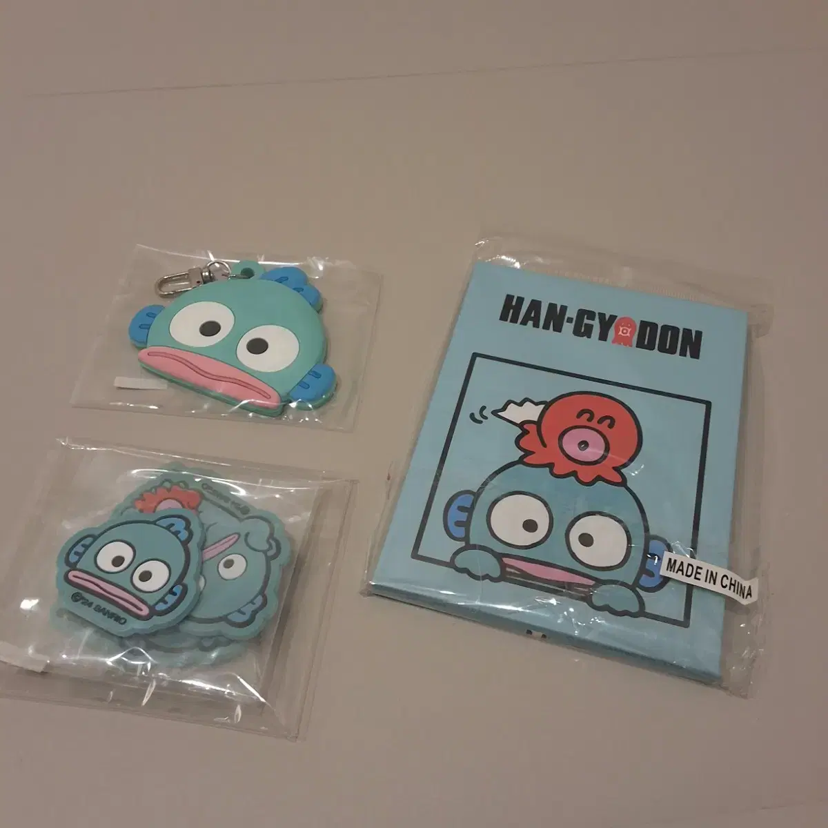 Han Gyo-dong Design Mirror Mirror Keyring Magnet Bulk