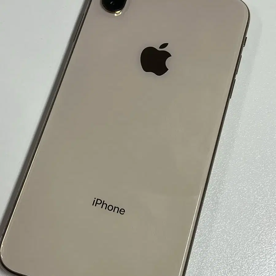 아이폰Xs Max 64g