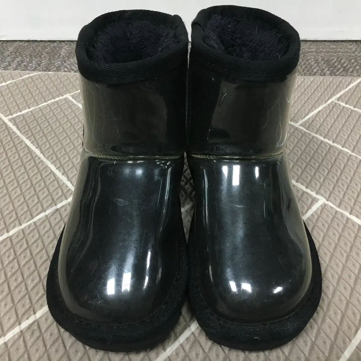 UGG 어그 키즈 클리어 부츠 190