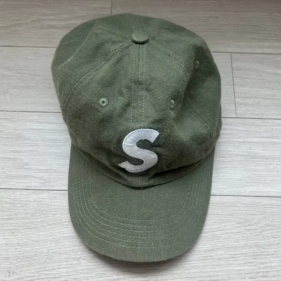 Supreme kevlar denim S logo cap