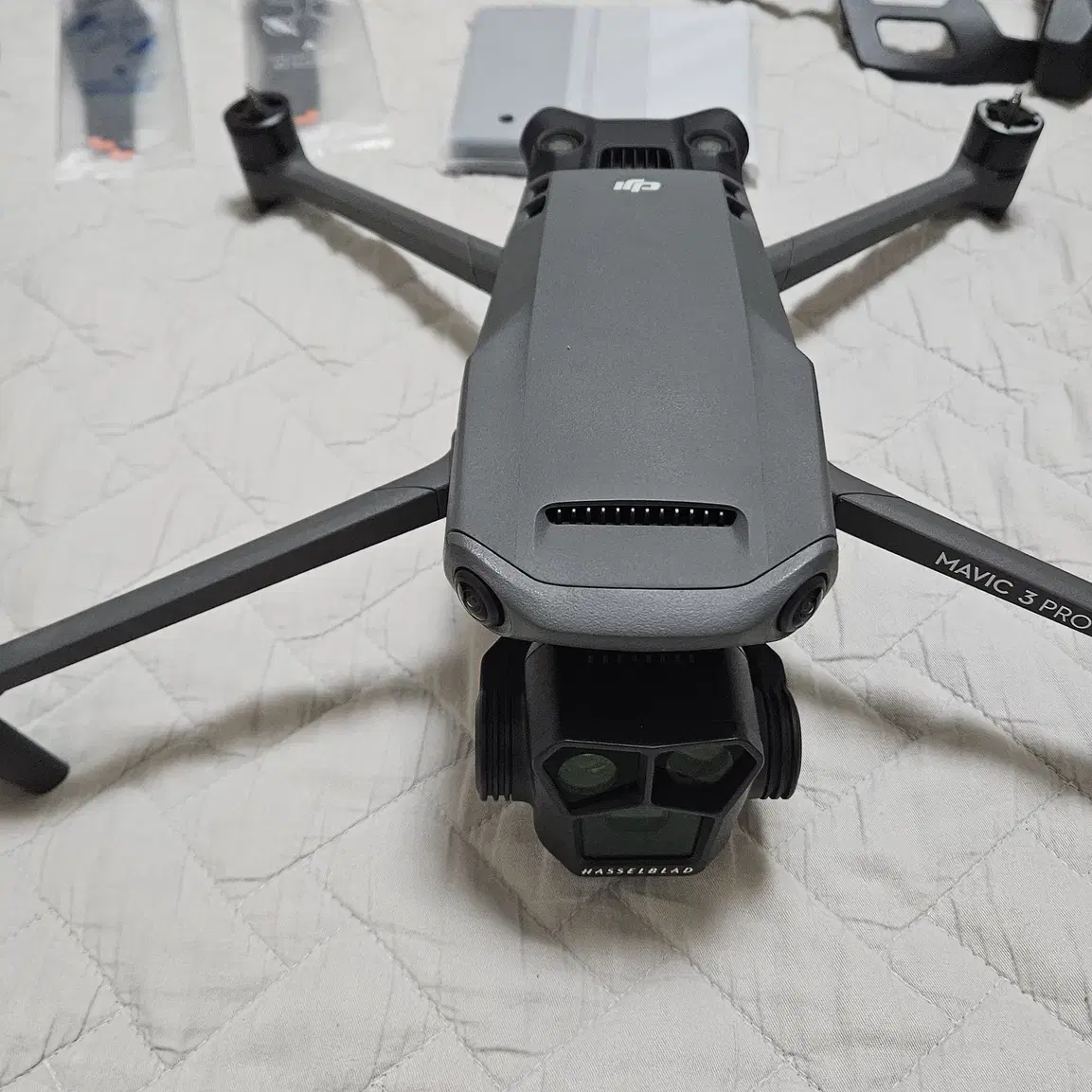 dji 매빅3프로(Mavic3Pro) 콤보, 보험(1년) 양도합니다.