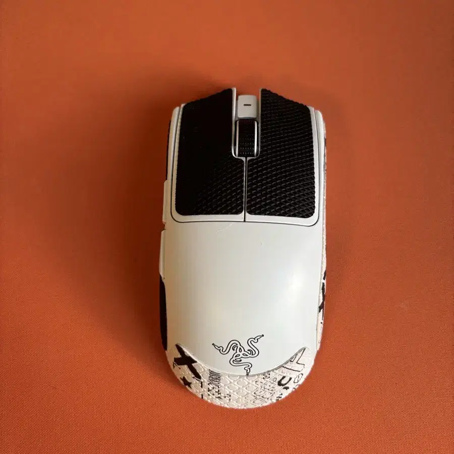 Razer viper v3 pro white