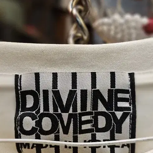 DIMINE COMEDY 숏면티