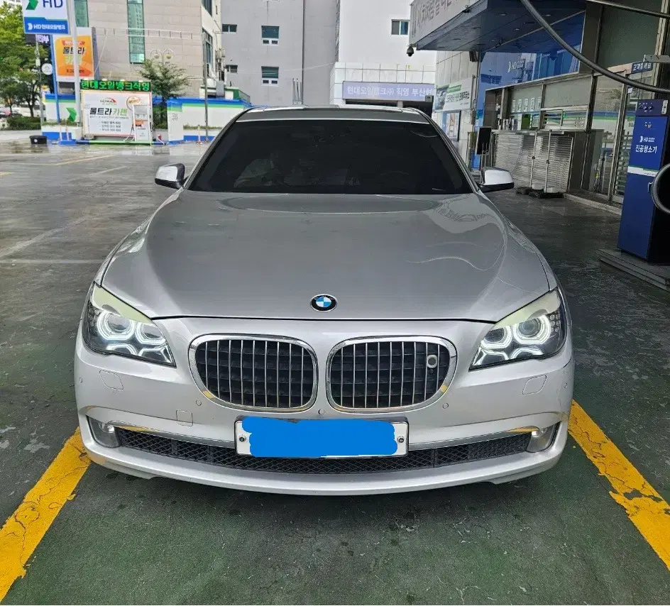 BMW 750Li 10년식 부품차 판매합니다