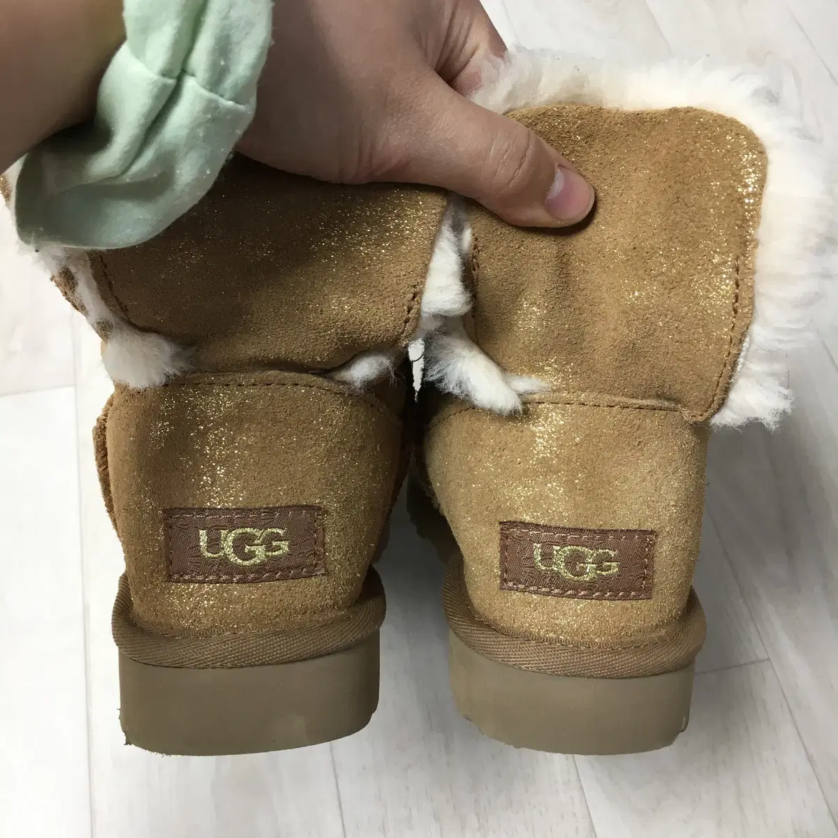 UGG 어그 글리터 부츠 220