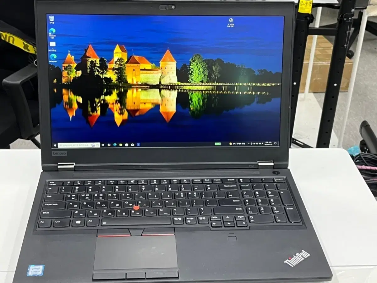 레노버 P52 i7 8세대 16GB 512GB 쿼드로 그래픽 노트북