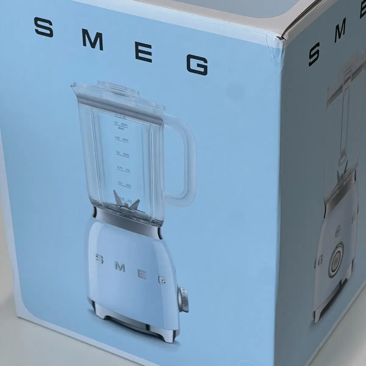 SMEG 스메그 블렌더 BLF03 파스텔그린