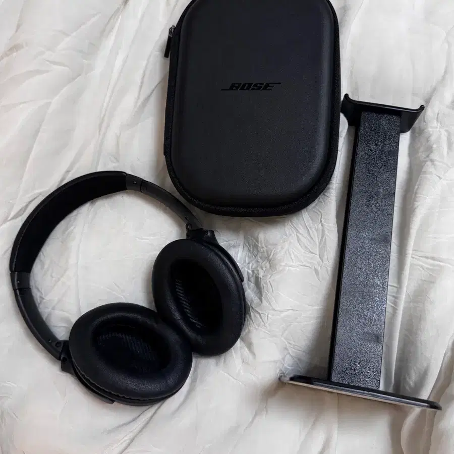 Bose QuietComfort 35 II 헤드폰 풀세트