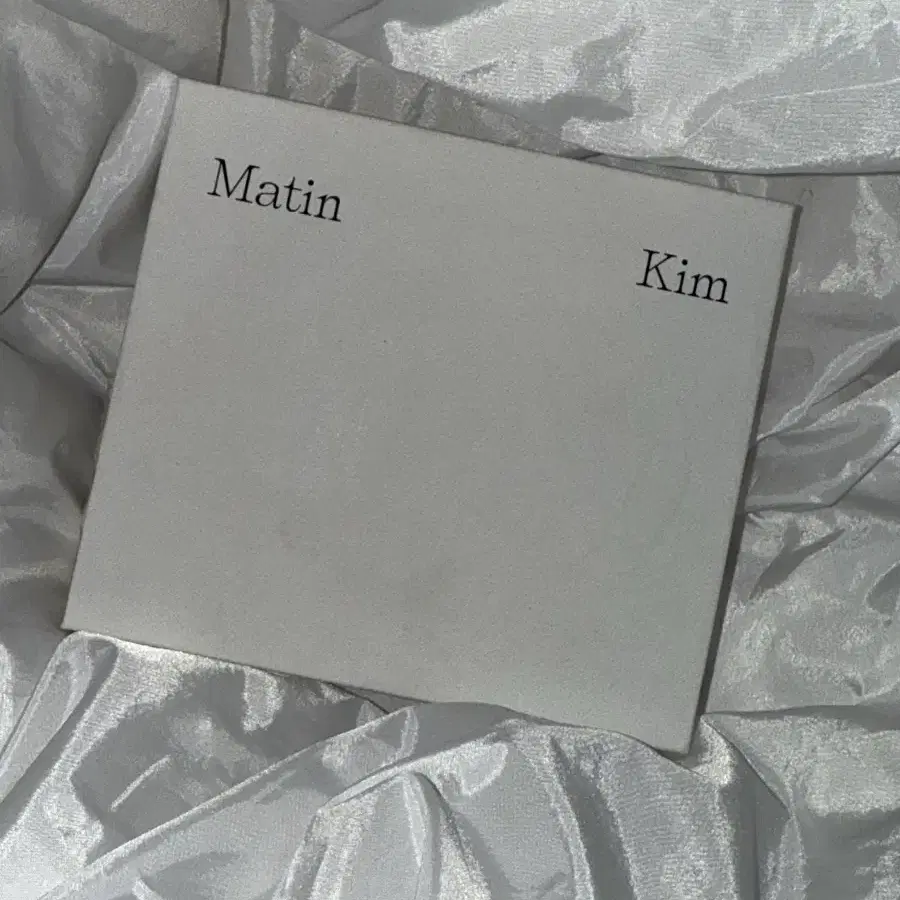 Matin Kim 지갑