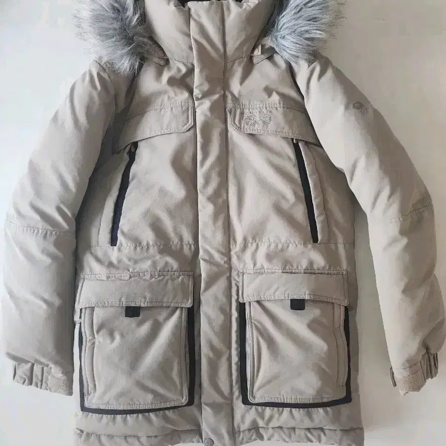 MOUNTAIN HARD WEAR 헤비패딩