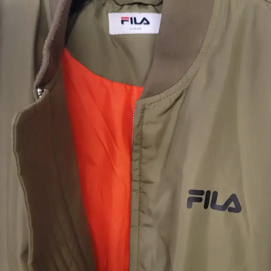 휠라 FILA 항공점퍼 카키 L사이즈 판매